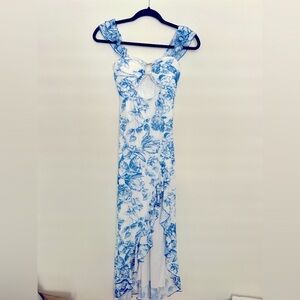 Fashion Nova floral blue and white dress
